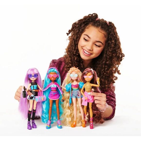 NWT Mermaid High Finly Doll with Removable Tail, Clothes & Accessories   ***Item - Picture 6 of 9